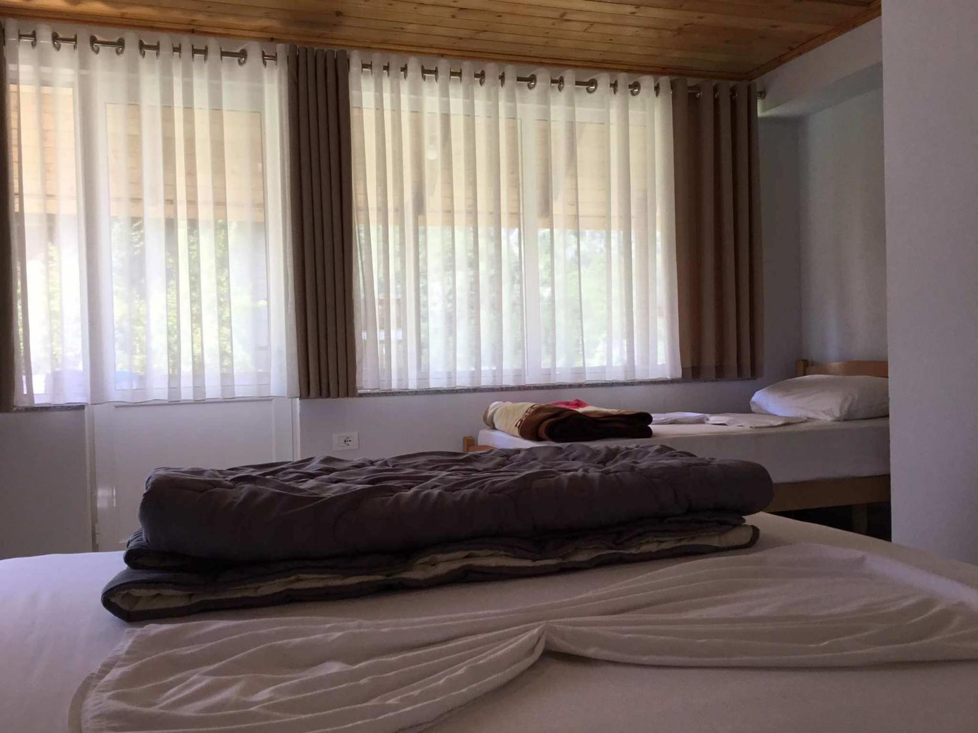 Zariklis Hotel Theth Eksteriør billede